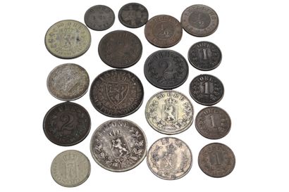 null NORVÈGE 

Lot de vingt-huit monnaies en argent et en bronze d'Oscar à Haakon...