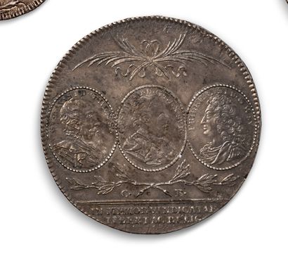 null SUÈDE - CHARLES XIV

Riksdaler en argent 1821 commémoratif du tricentenaire...