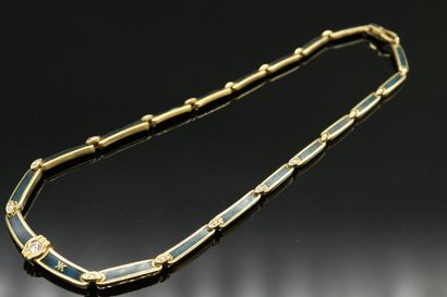 null KORLOFF

18K (750) gold half-set comprising an articulated necklace of enameled...