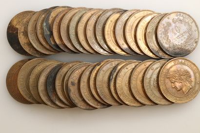 null FRANCE

Lot of 33 x 10 centimes and 20 x 5 centimes type Ceres in copper, all...