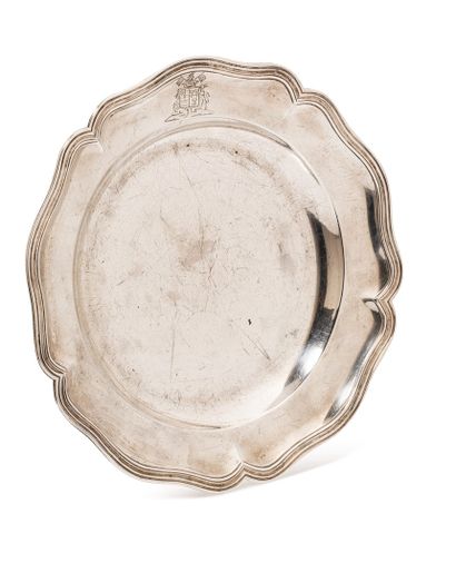 null Round silver dish, with contours and mouldings of nets, engraved later of coats...