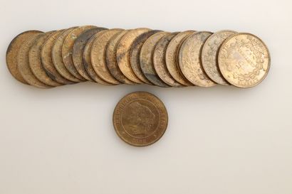 null FRANCE

Lot of 33 x 10 centimes and 20 x 5 centimes type Ceres in copper, all...