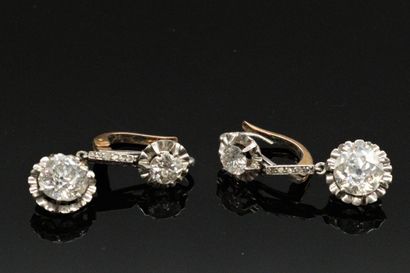 
Pair of 18K (750) gold and platinum earrings,...