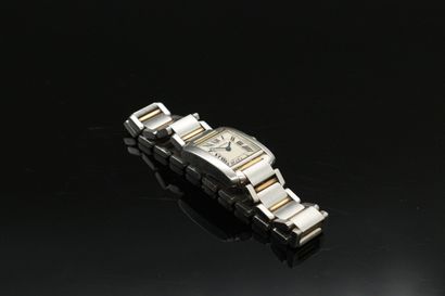 null CARTIER

Ref. 2384

No. 165248CD

Ladies' wristwatch in steel and 18k (750)...