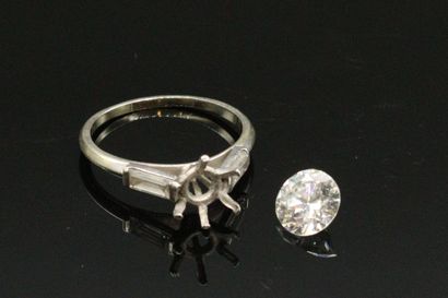 null Bague en or gris 18K (750) et en platine, ornée d'un diamant rond de taille...