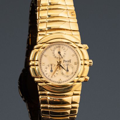 null PIAGET

Ref. 14081 M 401 D

Chronograph bracelet in 18k (750) gold. Round case,...