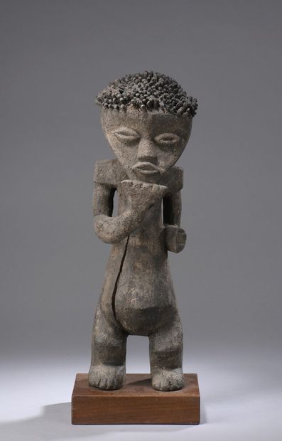 null MANBILA - Cameroon

Copy for the use of the colonial market

Wooden statue with...