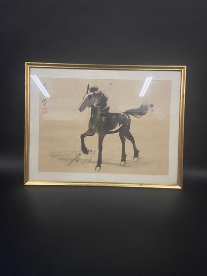 null Peinture sur soie représentant un cheval , la patte antérieure droite levée

Porte...