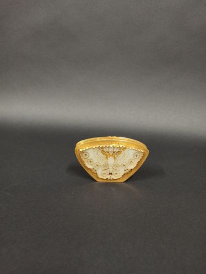 null CHINA - 20th century

Small gilded metal box, the lid inlaid with an openwork...