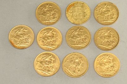 null Lot of ten gold Sovereigns including: 

- Victoria "young head", coat of arms...