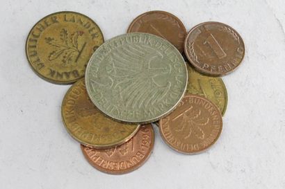 null Important lot of European, American and Asian coins