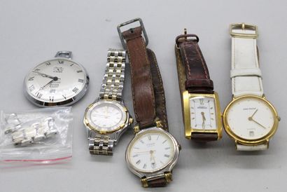 null Lot de cinq montres comprenant quatre montre bracelet (HERBELIN x 2 ; YEMA,...