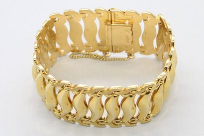 null Bracelet articulé en or jaune 18k (750).

Tour de poignet : env. 19 cm - Poids...