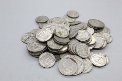 null Lot of silver coins mainly Turin. 

Weight : 1020 g.