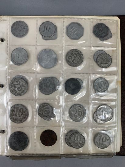 null An important bulk of coins and two albums of French and foreign coins including...