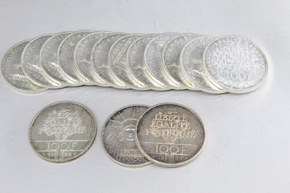 null 15 commemorative silver coins of 100 francs.

Weight : 225 g.