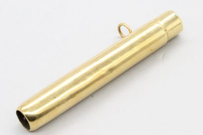 null Porte-mine en or jaune 18k (750), un anneau de suspente.

L. : 7.30 cm - Poids...