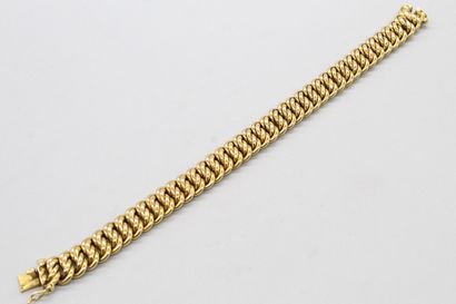 null Bracelet en or jaune 18k (750) à maille américaine. 

Tour de poignet : 19 cm....