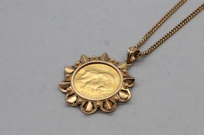 null Pendentif en or jaune 18k (750) orné d'une pièce en or de 20 franc Napoléon...