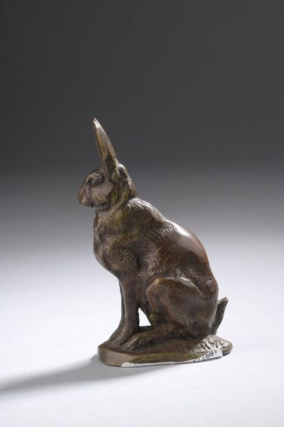 null BARYE Antoine Louis, after,

Seated Hare,

bronze with brown shaded patina,...