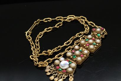 null HENRY PERICHON (said 1910-1970)



Parrure composed of a necklace bridged with...