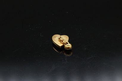 null YVES SAINT LAURENT 



Gold-plated metal cufflink or collar button with a heart...
