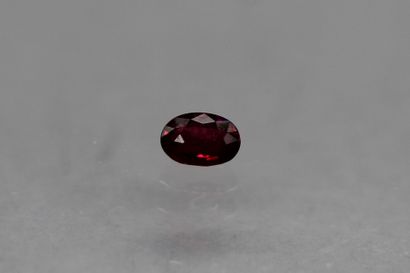 null Oval ruby on paper.

Weight : 0.16 ct.