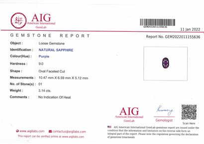 null Saphir violet ovale sur papier.

Accompagné d'un certificat AIG indiquant non...