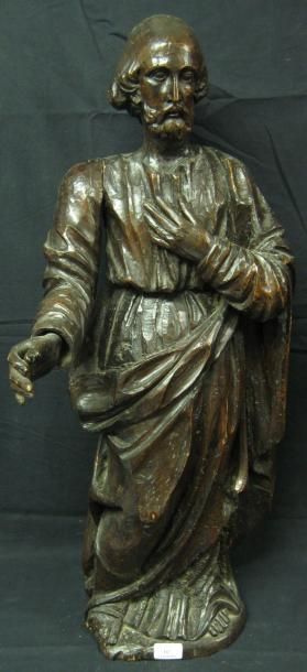 Saint personnage en tilleul sculpté du XVIIe...