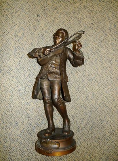 GAUDEZ ADRIEN ETIENNE (1845-1902) Mozart enfant Bronze à patine brune (petits accidents...