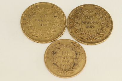 null Trois pièces en or Napoléon III tête nue :

- 10 francs 1859 A (x1)

- 20 francs...