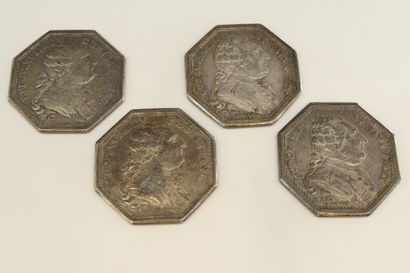 null Quatre jetons en argent TRESOR ROYAL :

- Octogonal (x4). Avers : LUDOV.XVI.REX...