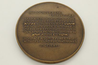 null Table medal in bronze

Obverse: left profile of Doctor René Charpentier, sbd...
