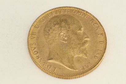 A gold coin of 1 sovereign Edward VII.

1907...