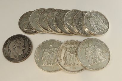 Lot of silver coins including : 

- 5 Francs...
