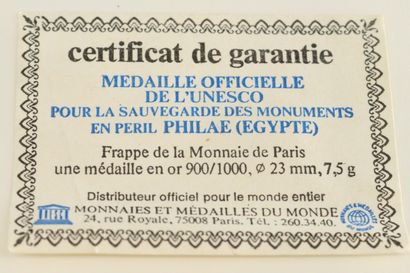 null UNESCO Official gold medal (900) for the safeguard of the monuments in danger,...
