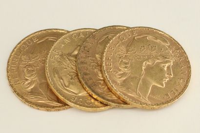 Quatre pièces en or de 20 francs Coq. 
1901...