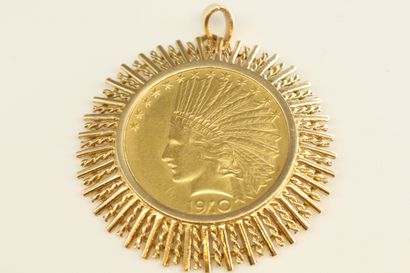 null Pièce en or de 10 Dollars Indian Head montée en pendentif à motif rayonnant...