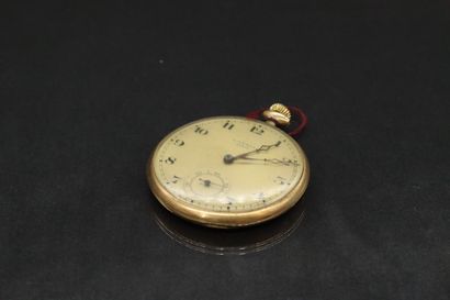 Pocket watch in yellow gold (750) dial signed...