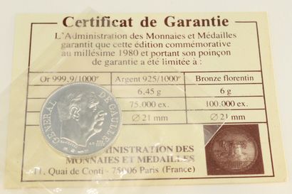 null Lot composed of two coins: 

- De Gaulle, silver, 1980, 6.45 g.

- De Gaulle,...