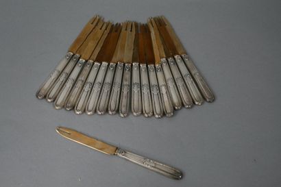 Eighteen silver forks/melon knives (Minerva),...
