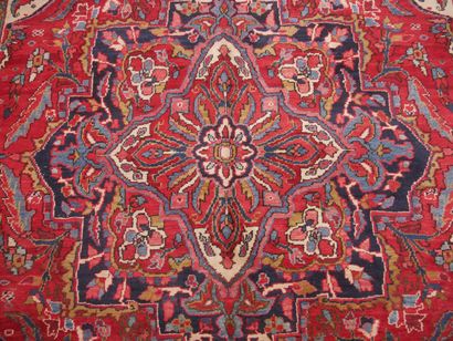 null Important Heriz carpet - Iran

Middle of the 20th century

Wool velvet on cotton...