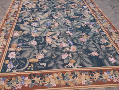 null Original and important petit point carpet

Circa 1970

Needlework with wool...