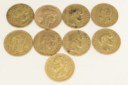 null Lot de neuf pièces en or comprenant :

- 4 x 20 francs Napoléon III tête laurée...