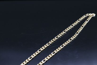 null Necklace in 18k (750) yellow gold with figaro link. 

Around the neck : 40 cm....