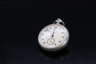 null Ten pocket watches, various periods including :

- savonnette, steel case, dial...