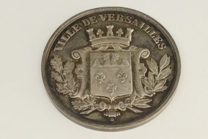 null Silver table medal of the department of Yvelines (78)

Obverse: city of Versailles,...