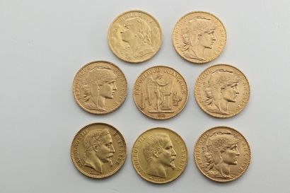 null Lot de 8 pièces en or de 20 francs c omprenant : 

- Napoléon III tête nue (1855...