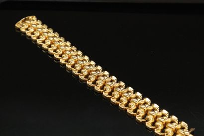 null Bracelet en or jaune 18k (750) à maille ajourée. 

Tour de poignet : 19 cm....