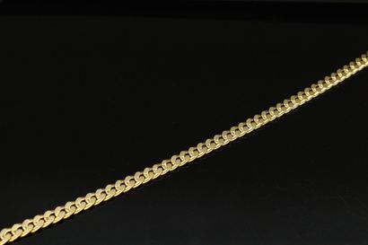 null CHIMENTO 

Yellow gold necklace 18k (750) with curb chain. 

Necklace size :...